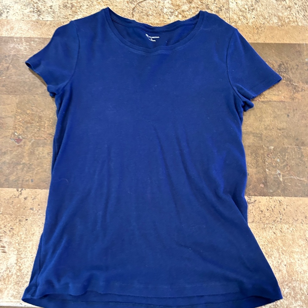 New directions women’s top from Belk size medium navy blue